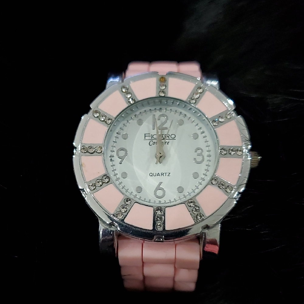 Pink and Silver Women's Quartz Watch